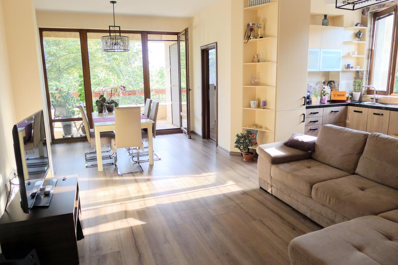 Sea Garden Lux Apartment Varna Exterior foto